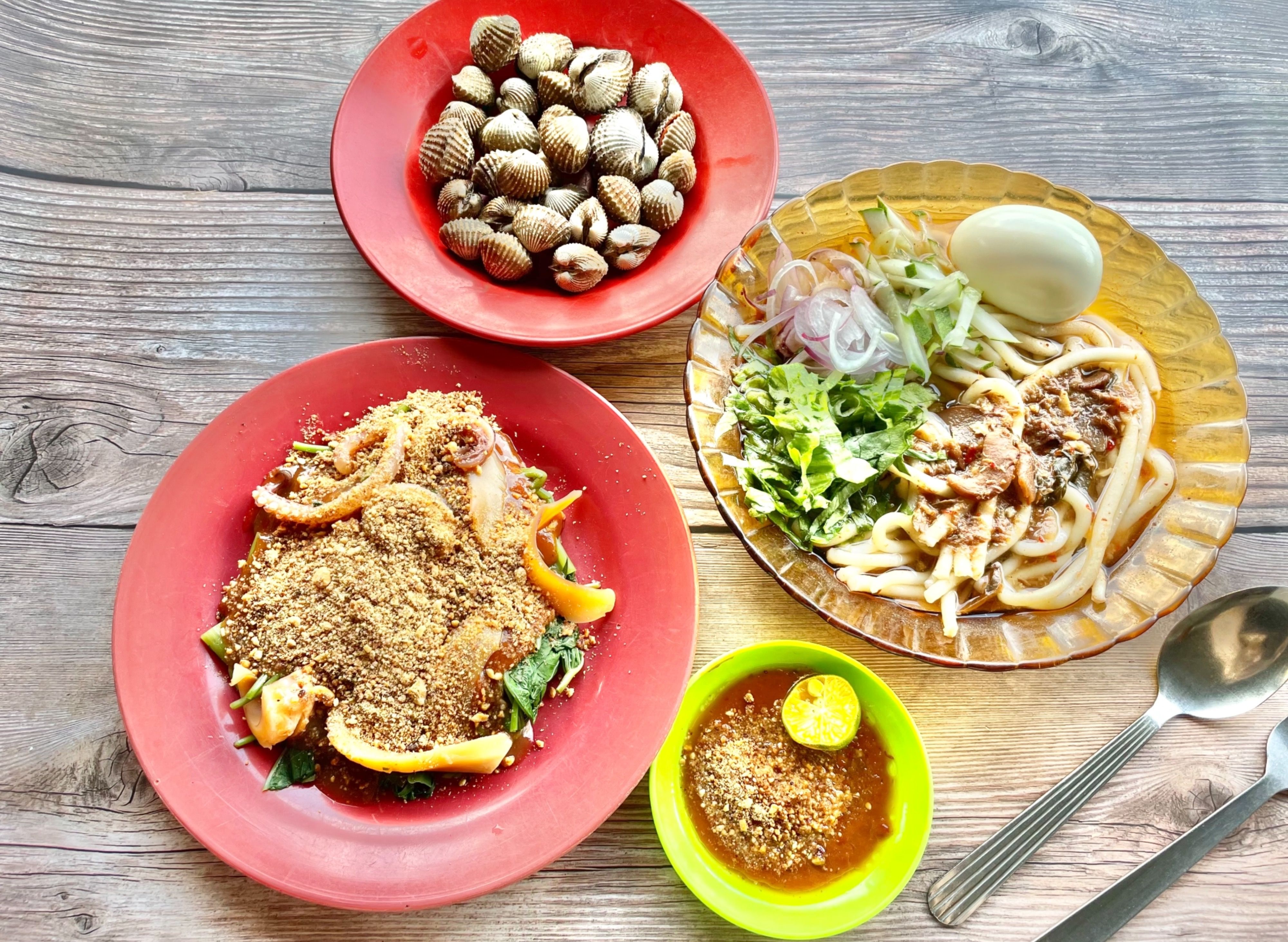Huang Cheng Laksa vendor logo