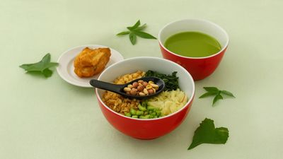 Xiao Xin Lei Cha 小新擂茶 (大众美食中心 Restoran Wee Huat)