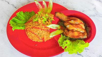 REEZAL NASI AYAM & TOMYAM