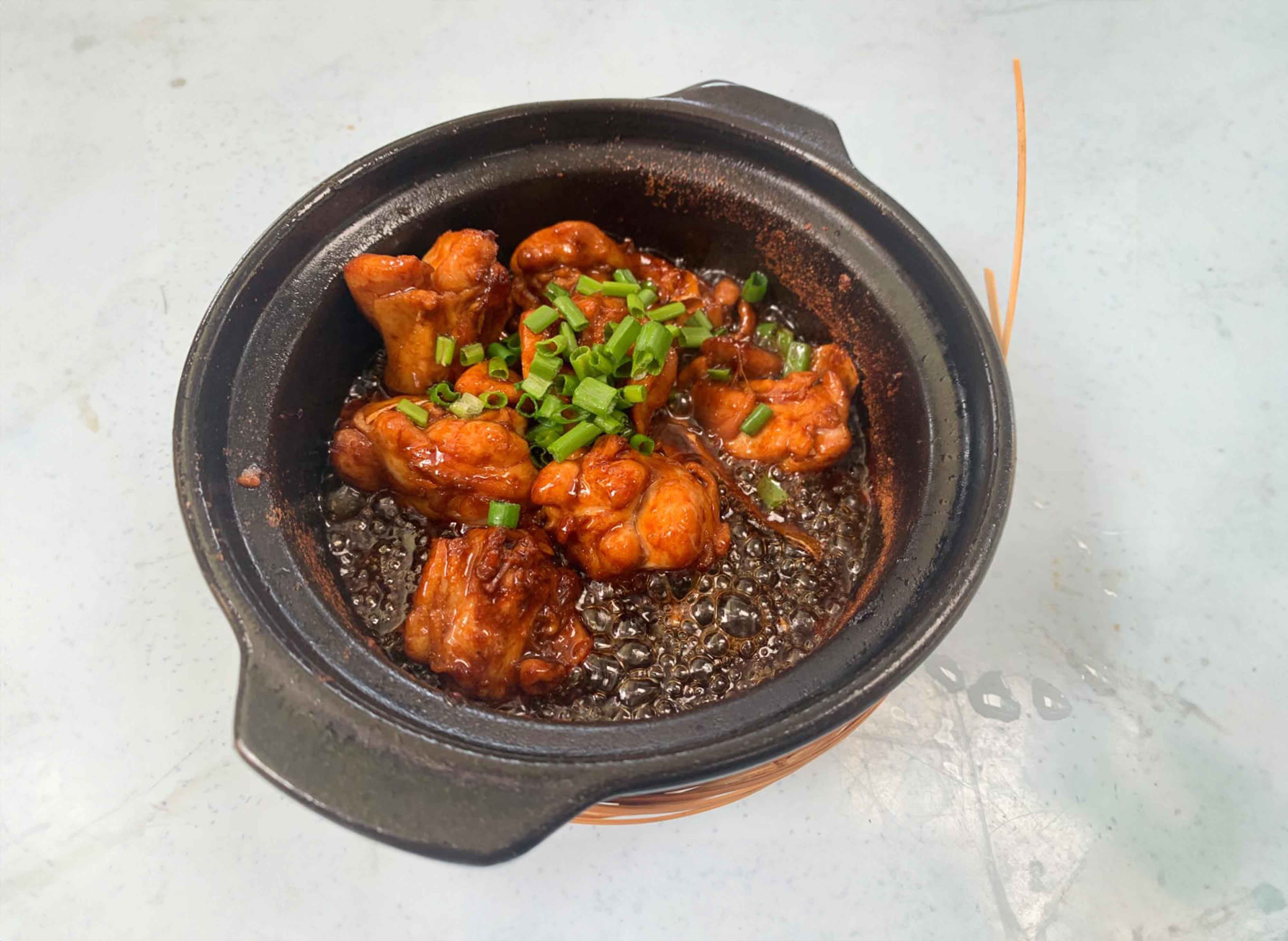Wai Kee Pepper Soup 威记胡椒汤饭铺 vendor logo