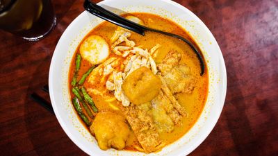 18 Kopitiam (Curry Mee Stall)