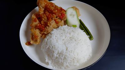 Wau Wau Cafe (Basco Kepayang)