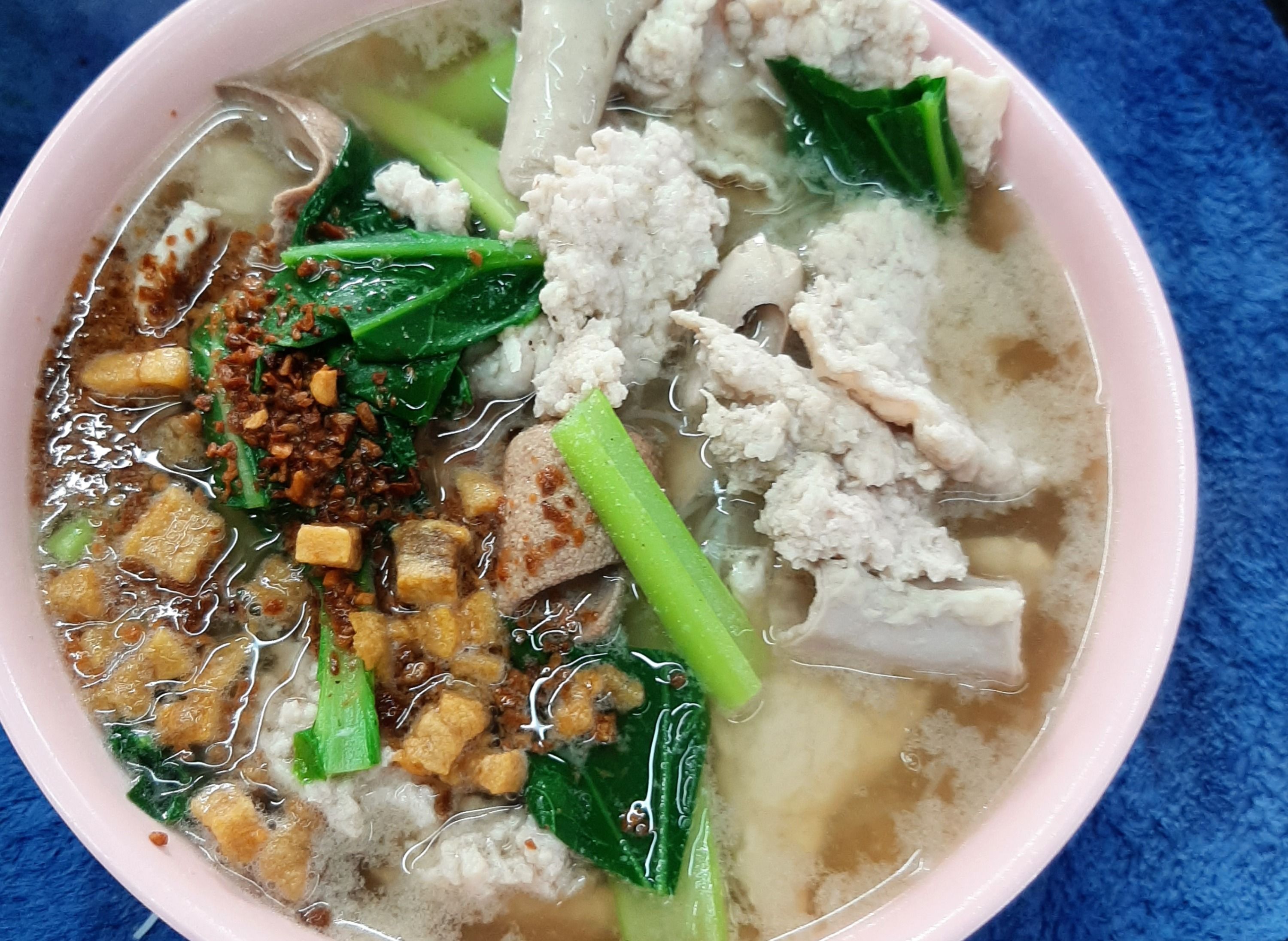 Pork Noodles KK Foodcourt menu in Kuala Lumpur | | Food delivery in ...