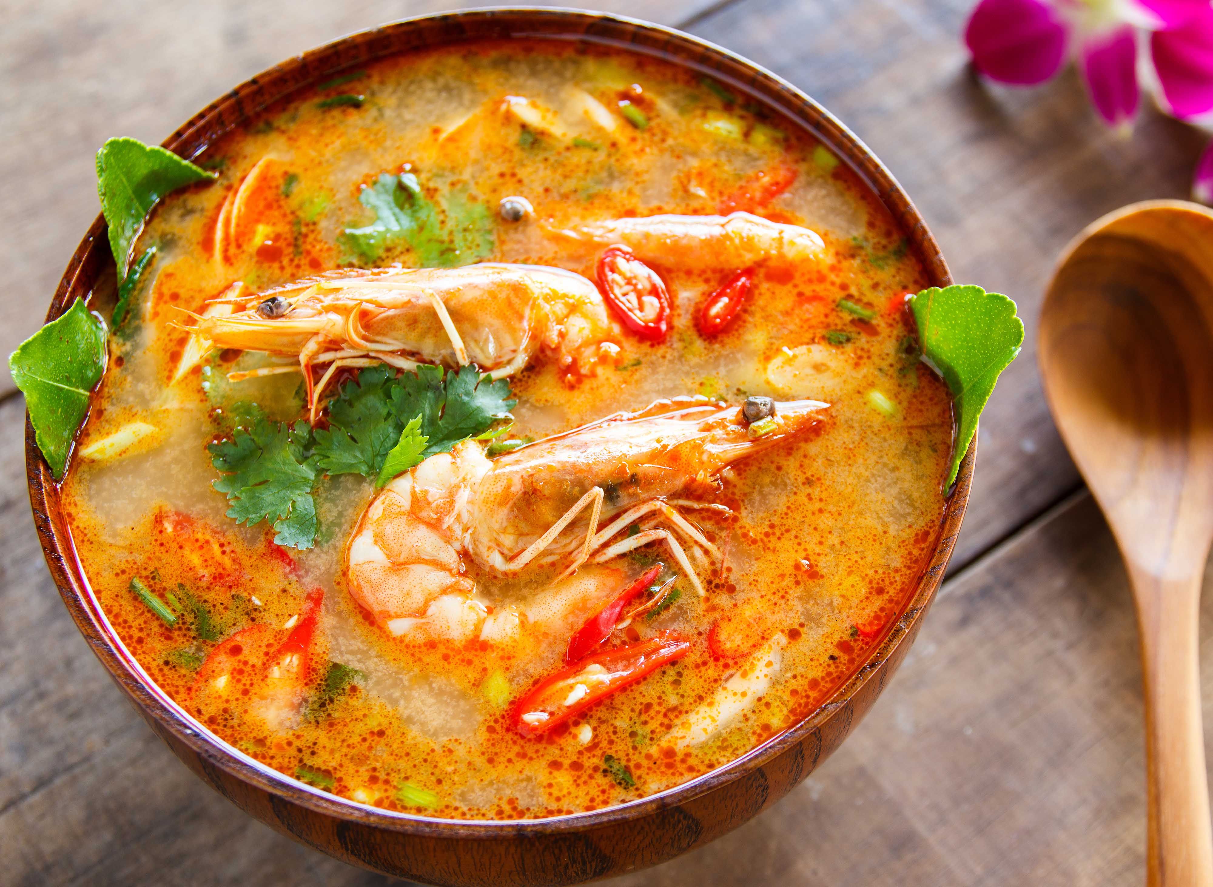 Как приготовить том ям. Tom Yum Kung. Том ям кунг (Tom Yum Goong). Tom Yum суп. Таиланд том ям.