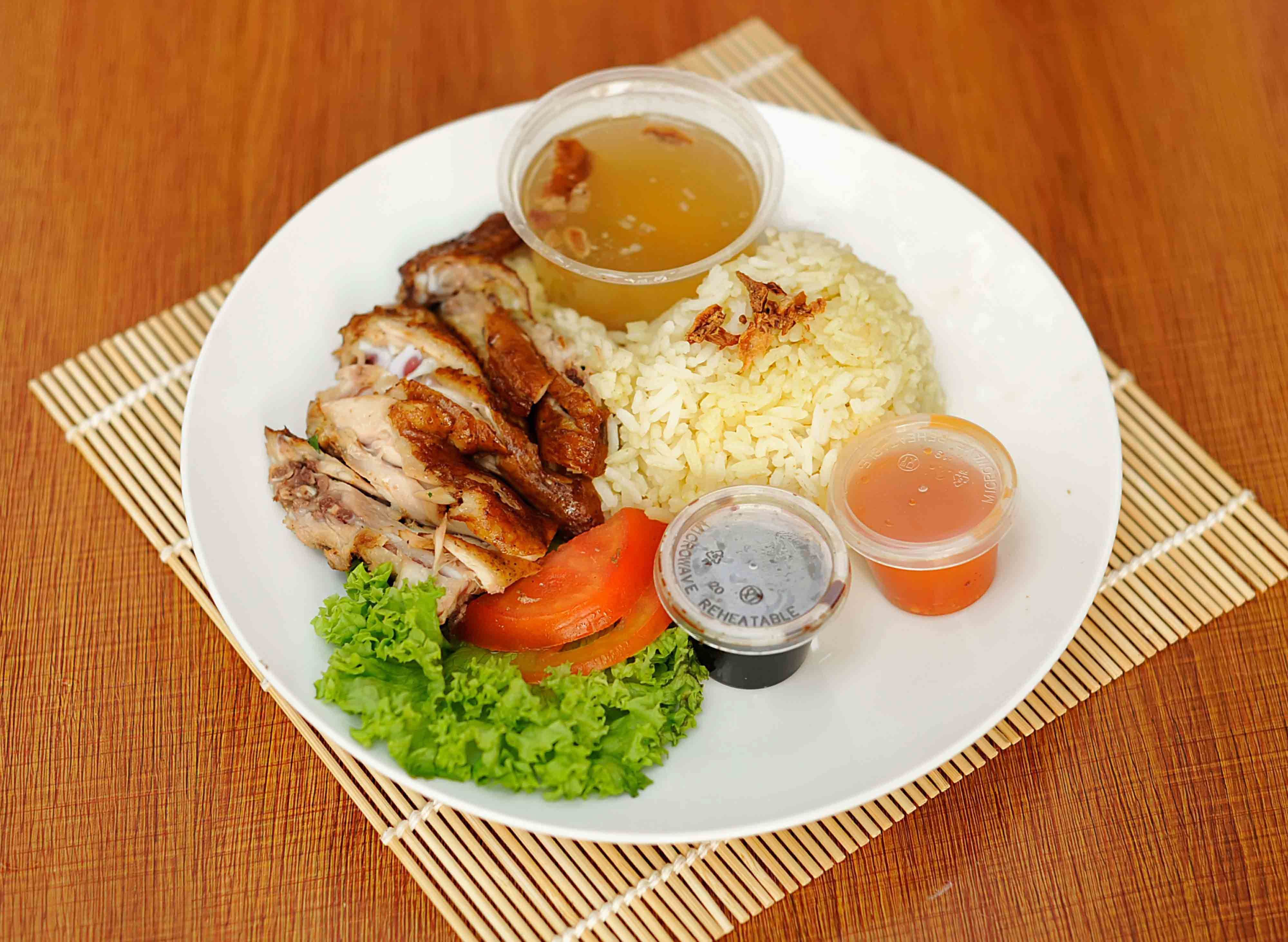 Nasi Ayam Gemas Mustafah Original 2 | Food Delivery from foodpanda