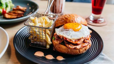 Burger Abang Misai (Johor)