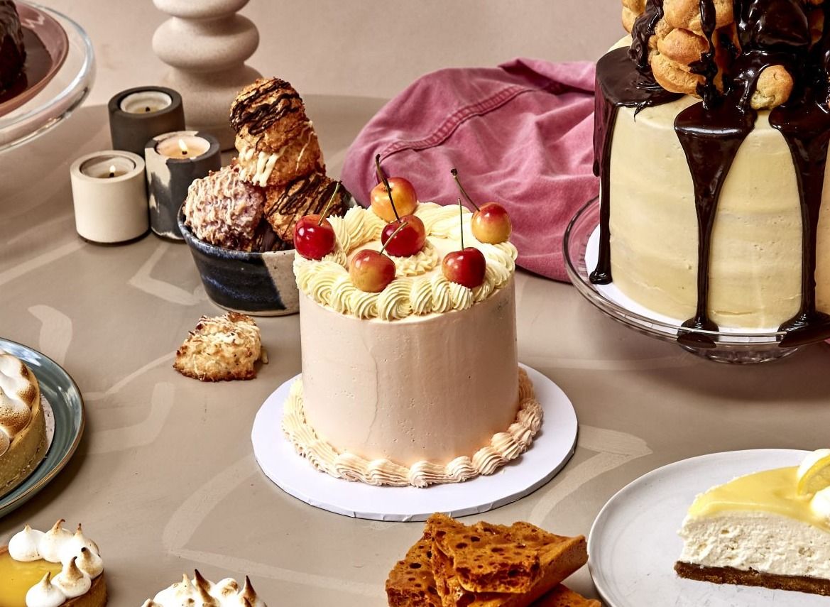 The Melt Dessert & Cakery House menu and delivery in Kuala Langat