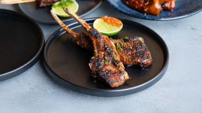 Nom Cafe (Lapangan Perdana)