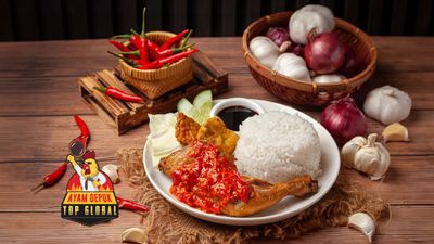 Ayam Gepuk Top Global (TTDI)