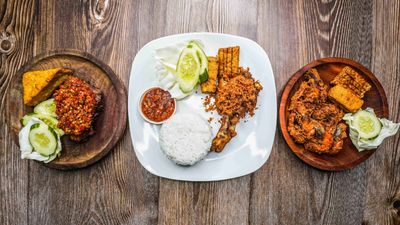Restoran Ayam Penyet Jie