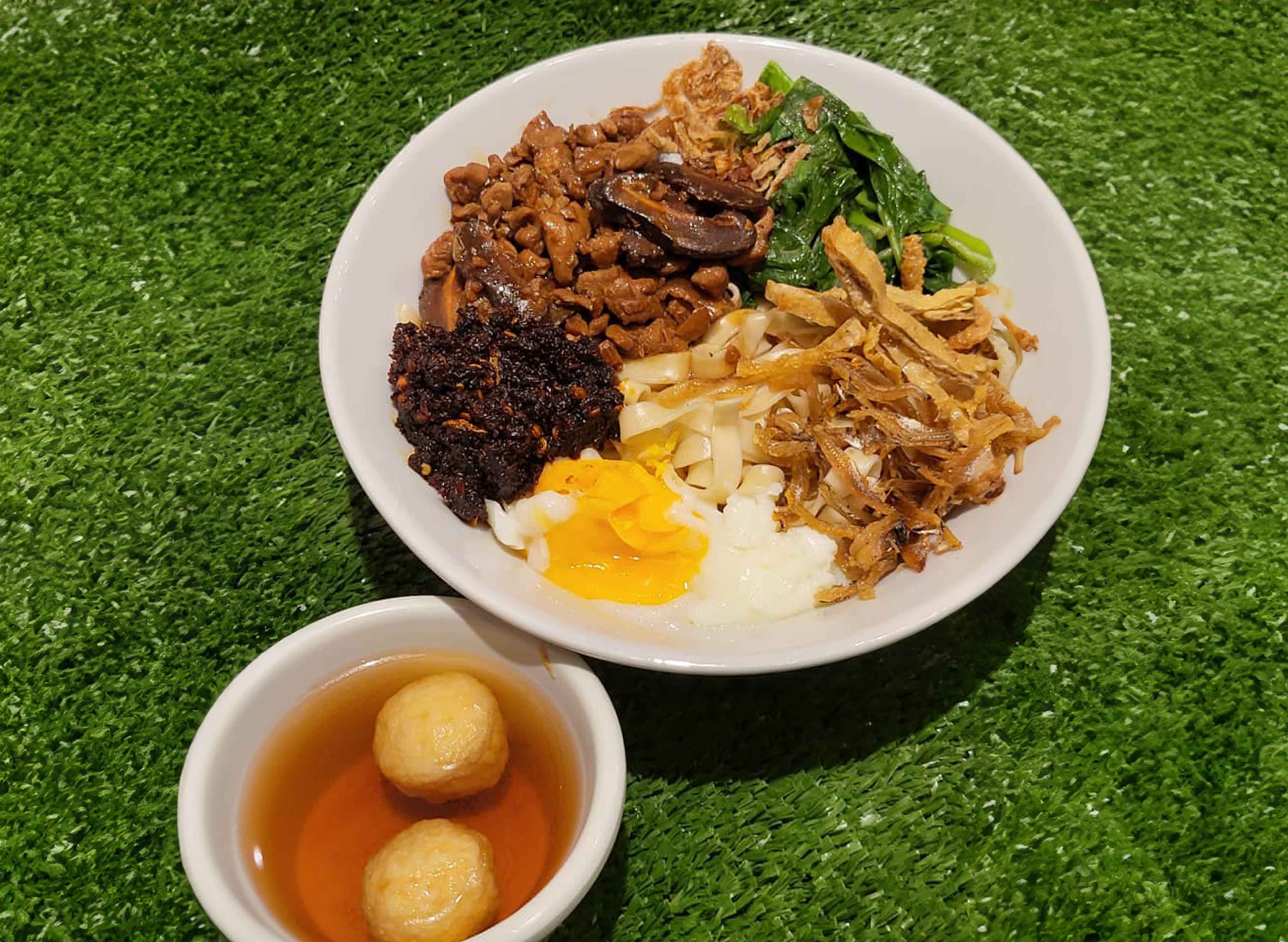 Old Town Kitchen Cafe (Masakan Cina Muslim) vendor logo