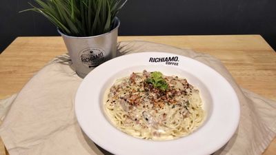 RICHIAMO COFFEE (Bandar Enstek)