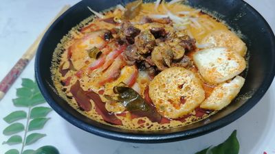 Popo Curry Mee Cafe