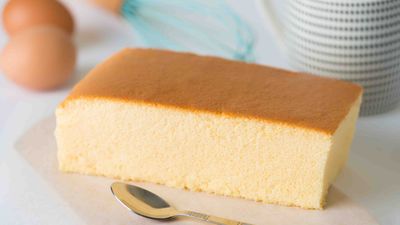 Tam Sui Old Taste Cake of Taiwan, Ko Cha Bi (BM branch) 淡水现烤古早味鸡蛋糕