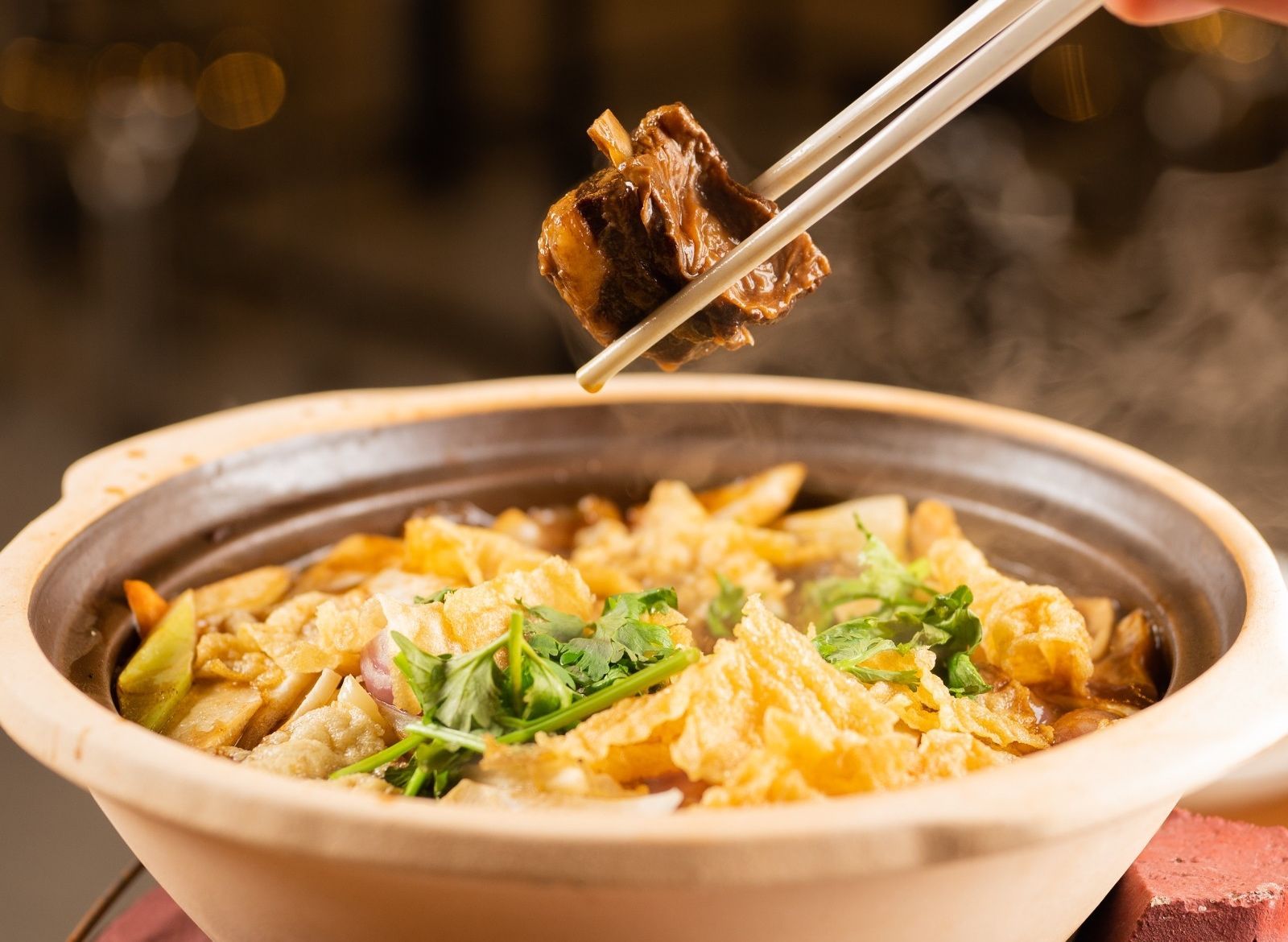 Daxia charcoal hot pot vendor logo
