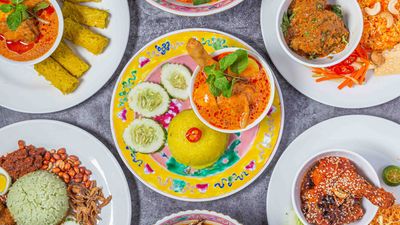 NYONYA COLORS (Nu Sentral)