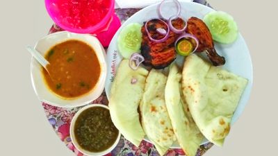Restoran\tKarim Tandoori CT\tHouse