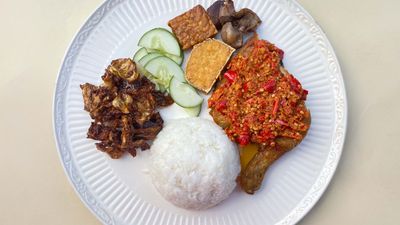 Ayam Gepuk Pak Junid (Kuala Lipis)