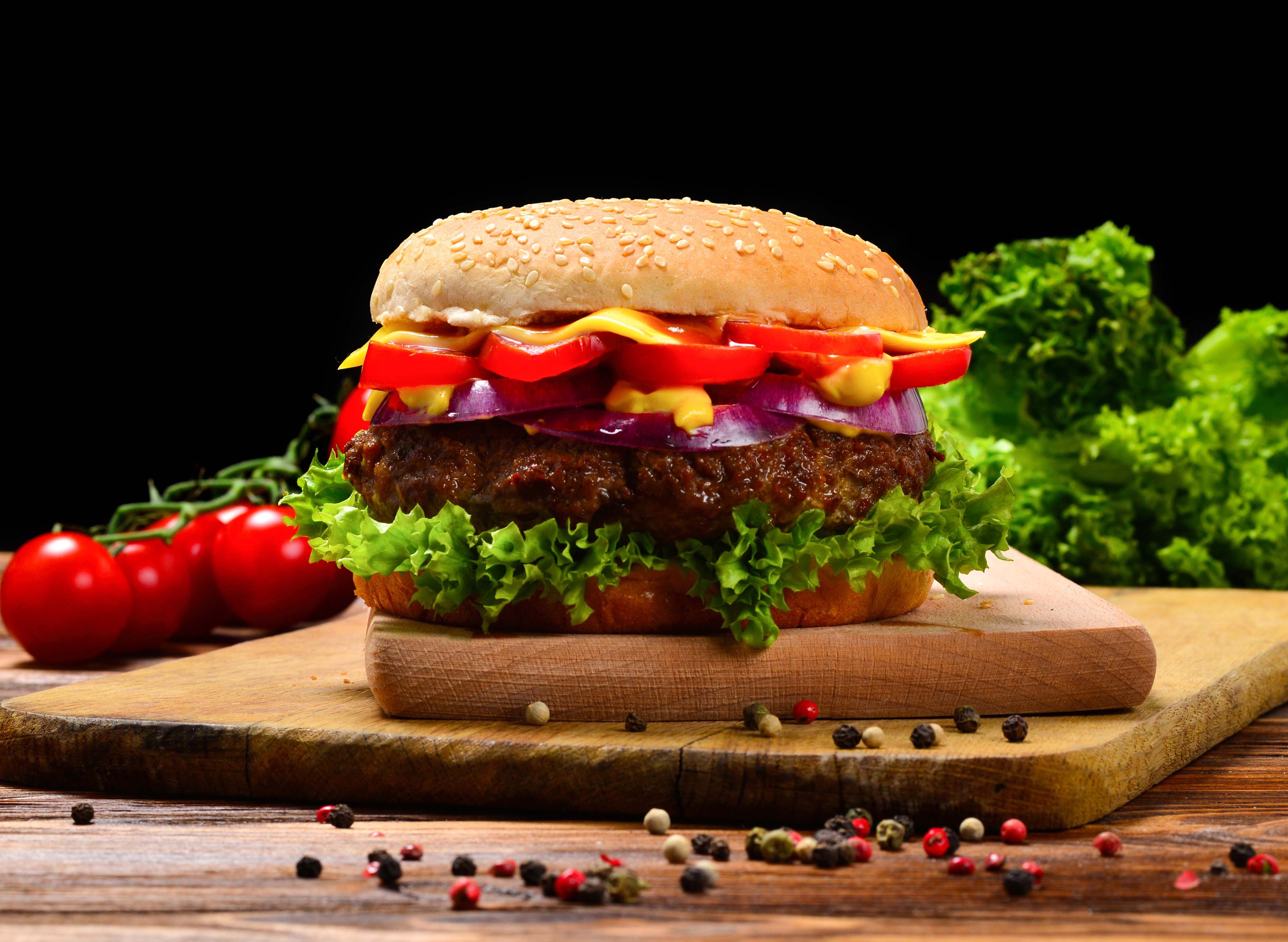 Ali Burger (Kedai Mat Nor) Menu, Price & Delivery in Sibu | foodpanda