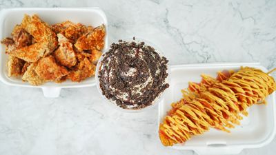 AYAM GUNTING SADO & AIS BLENDED (ATAS BUKIT)