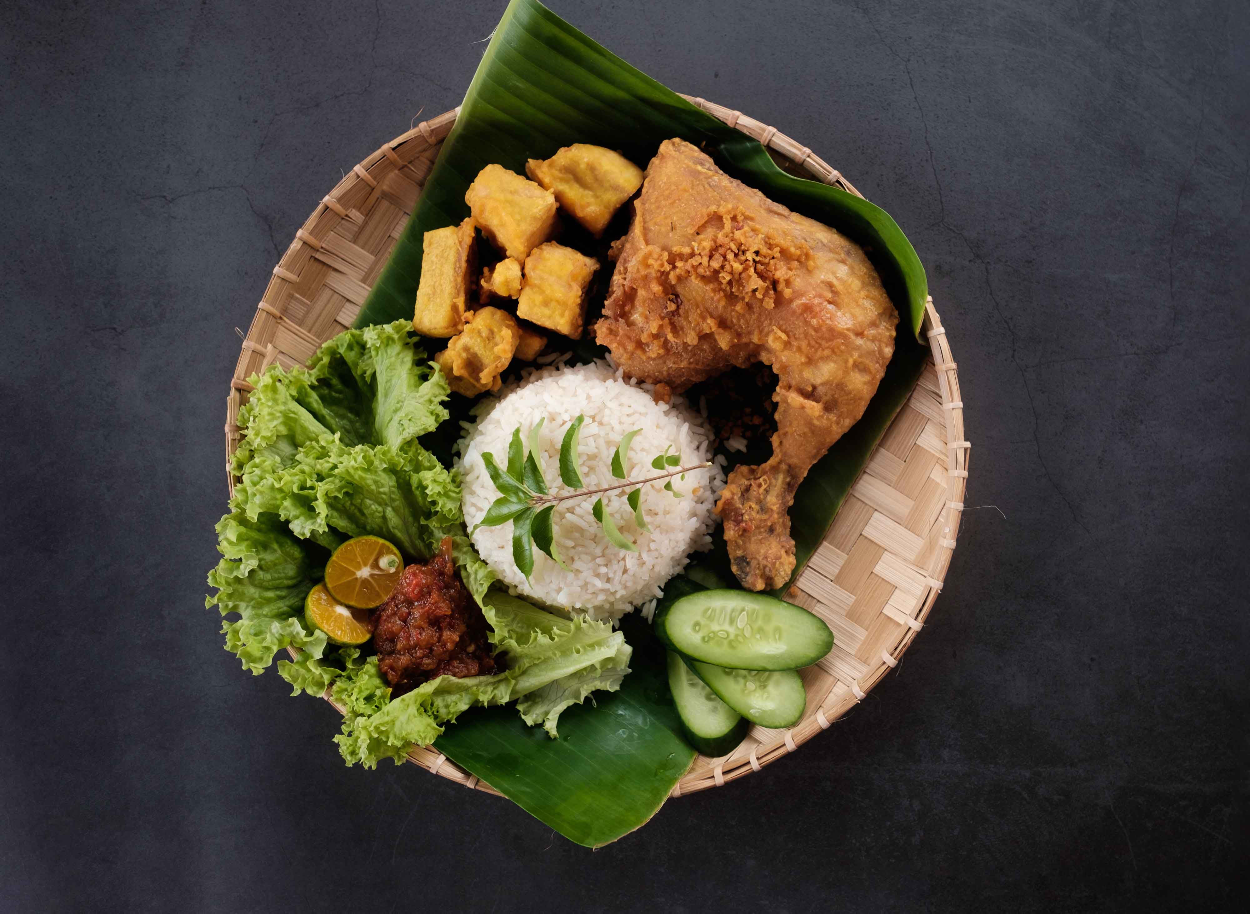 Madira's Kitchen (Jalan Tun Fatimah) vendor logo
