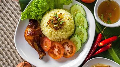 Nasi Ayam Macho