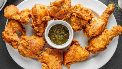AGC Ayam Goreng Crispy (Batu 10)