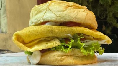 8285 Taman Nesa Burger