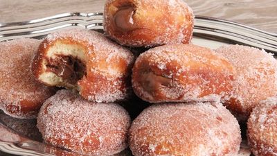 BOMBOLONIES DOUGHNUTS