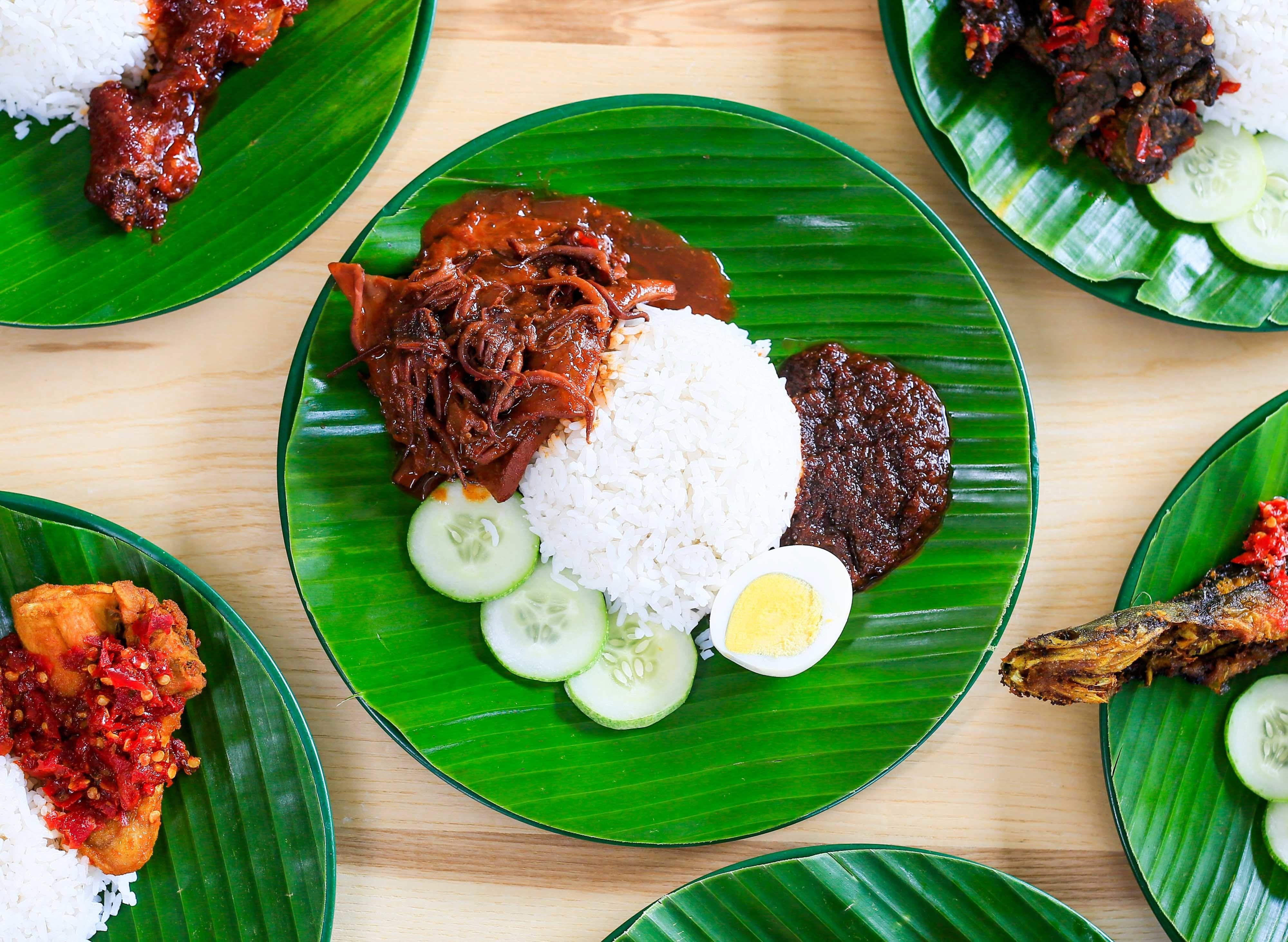 Nasi lemak ujang selayang