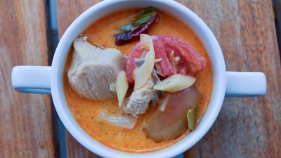 D'Lenggong Selera Thai