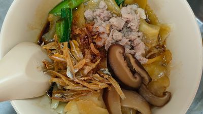 Tun Tuah Mee Hoon Kuey ( Kampung Lapan)