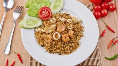Nana Ayam Gepuk & Nasi Kerabu (Foodcourt Mek Ambo)