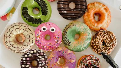 DONA DONUT F&B