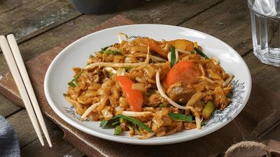 Sany Char Kuay Teaw (SS15)