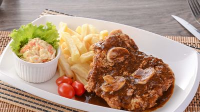 Burger Stop Western & Grill (Sungai Besar)