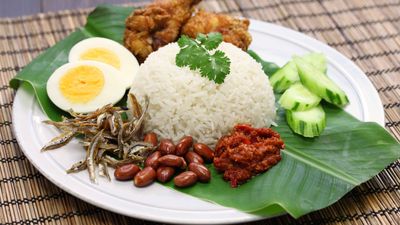 Kedai Makanan Dan Minuman Aunt June