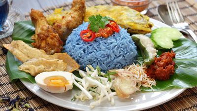 Nasi Kerabu & Nasi Dagang (Market Pendang)