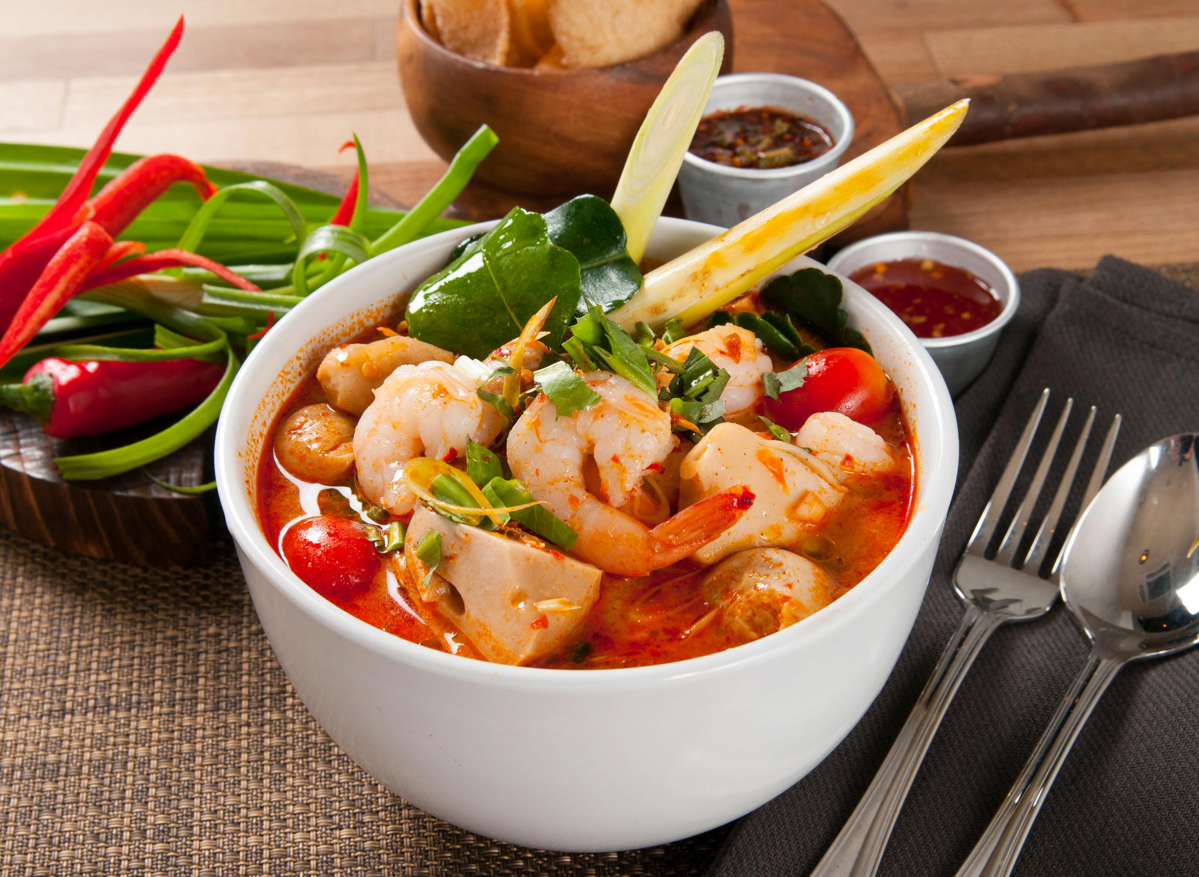 N FAMILY TOMYAM vendor logo