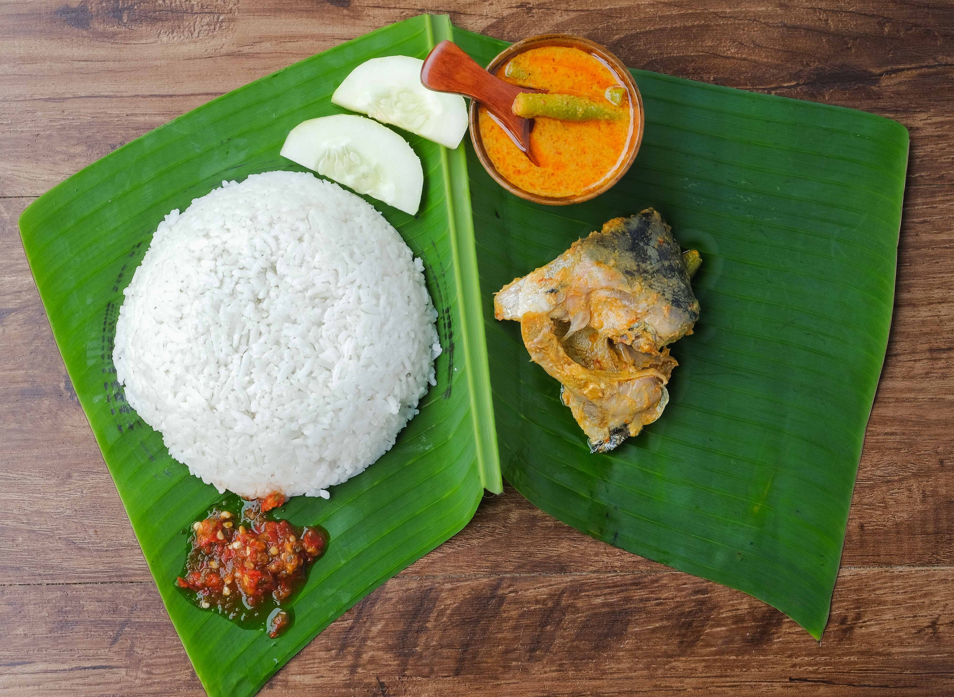 Nasi Berlauk Ori Kelantan Menu And Delivery In Shah Alam Foodpanda 1431