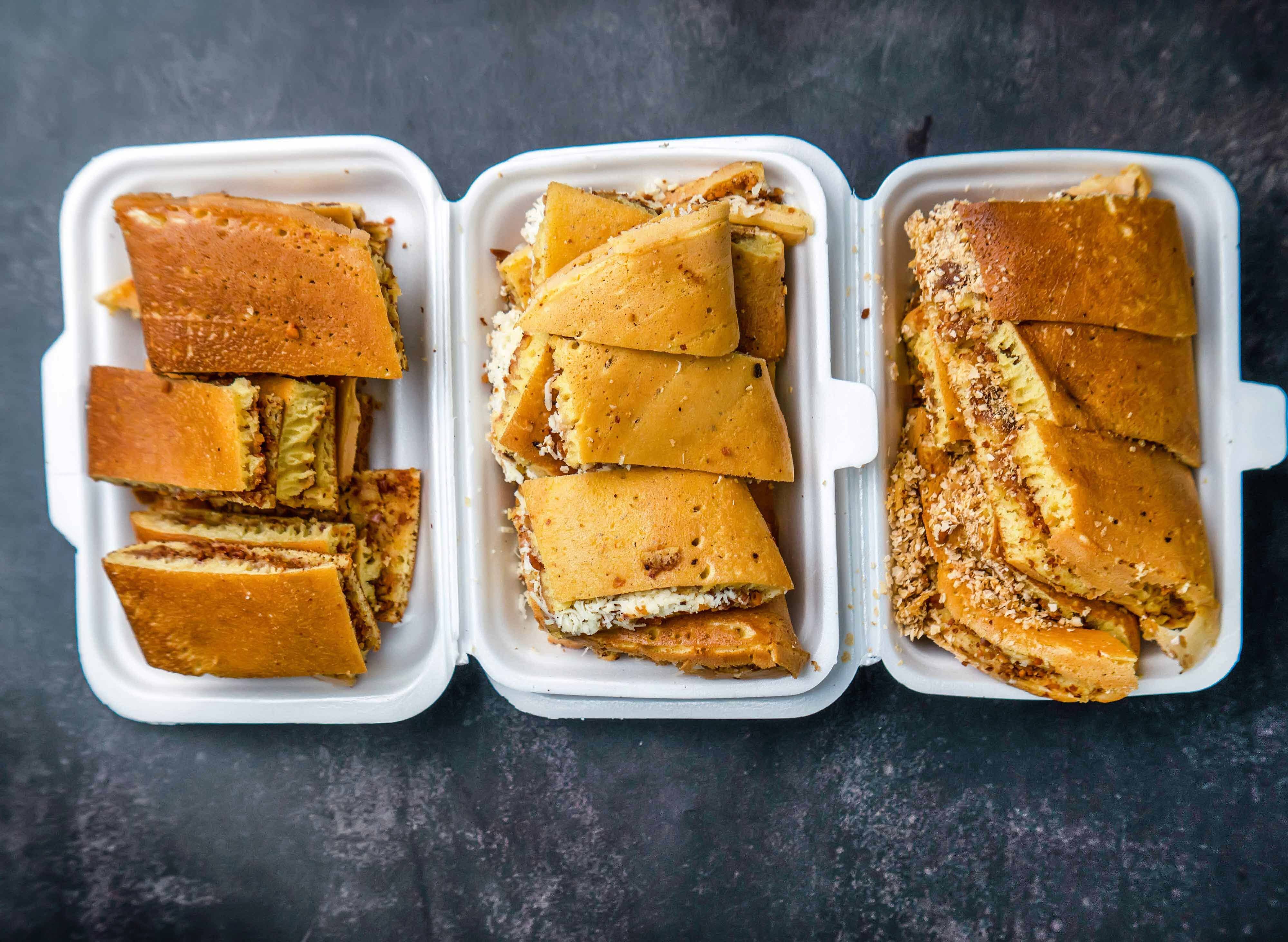 Bakeri Apam Balik Warong 2000 menu and delivery in Kuching foodpanda