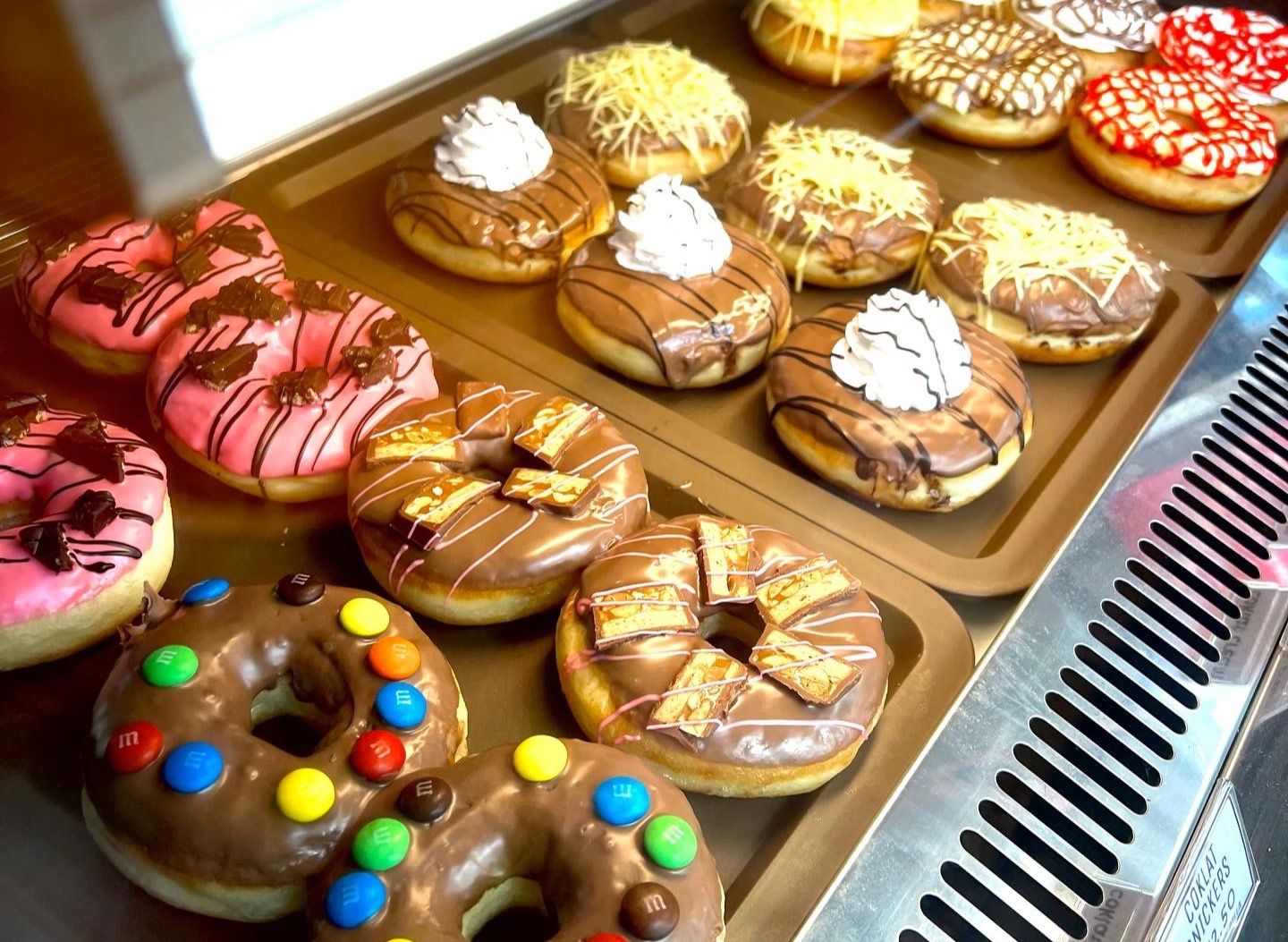DONUT DAPOQ DILLA ( Donut Bakery ) menu and delivery in Sungai Petani foodpanda