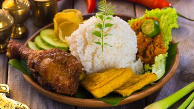 Nasi Ayam Che Mad