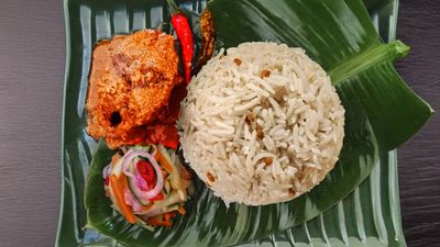 Kakyah Nasi Dagang Tangki Air (Kuarters Pam Air)