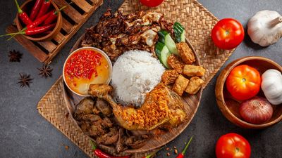 Ayam Gepuk Kriuk (Sg Buloh)