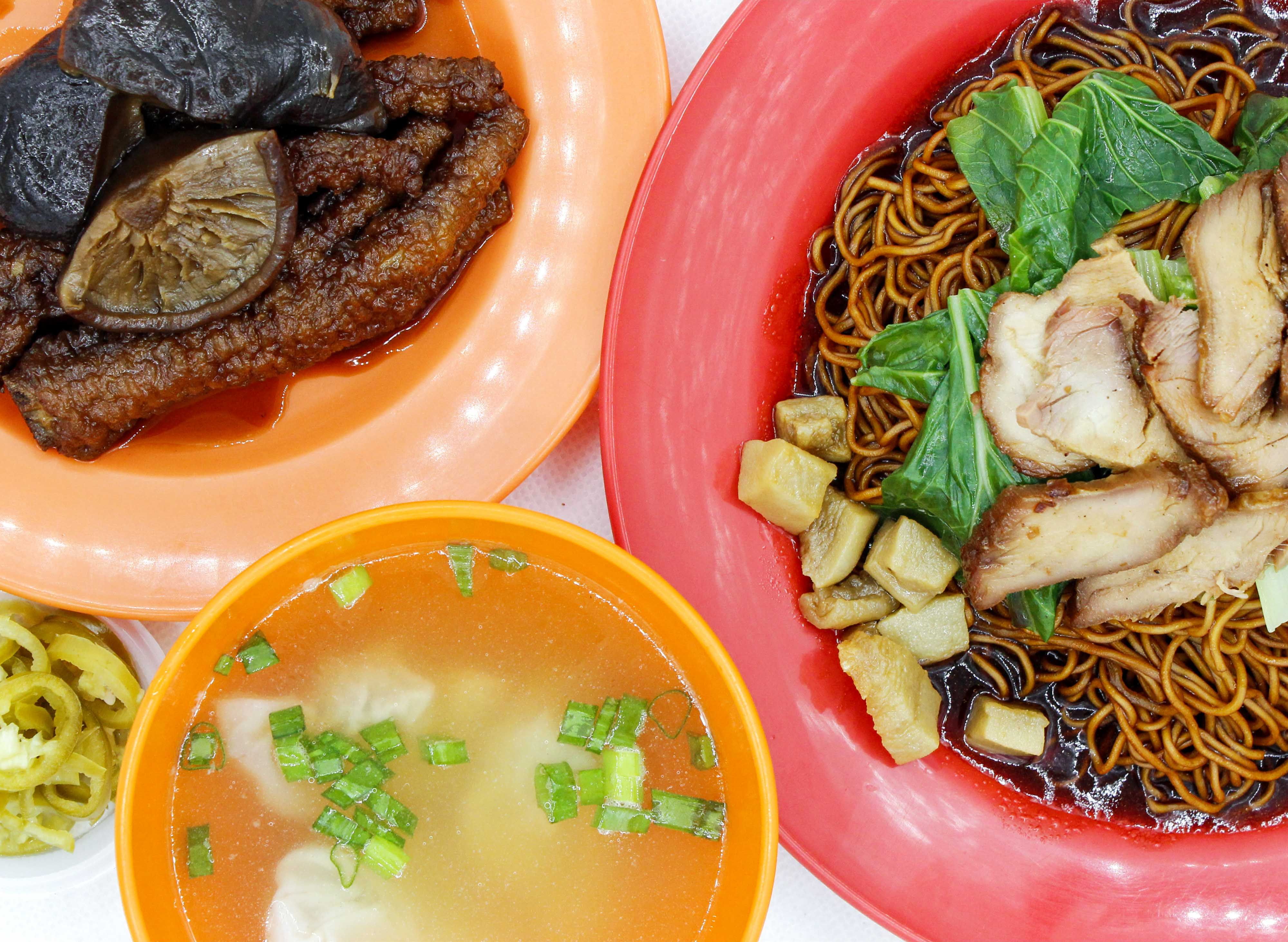 Emporium Makan Heng Kee Wantan Mee Tiam Fu Kopitiam Menu And Delivery