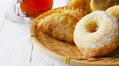 Karipap Donut Bikin Panas (Seksyen 19)