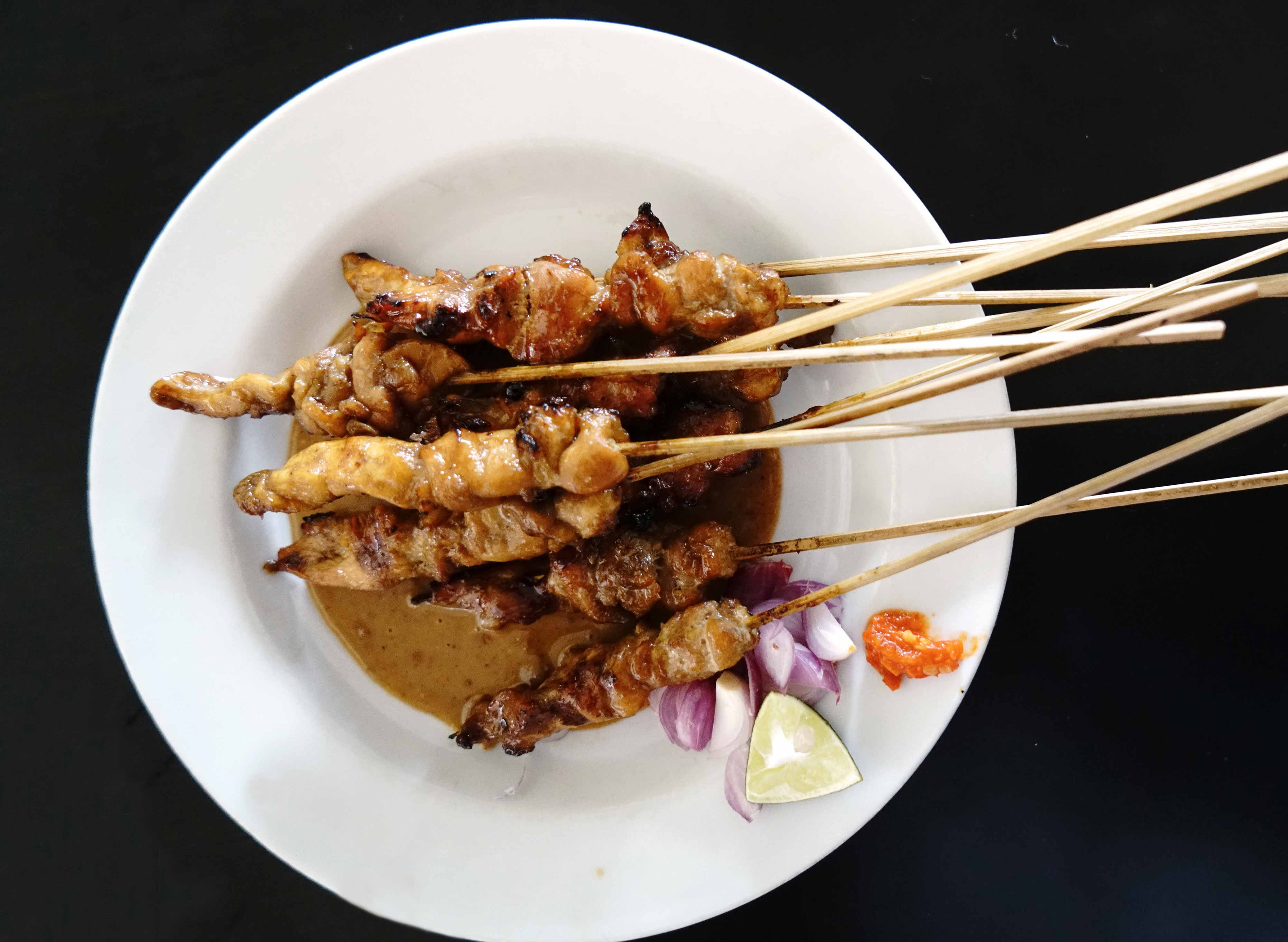 Masakan Panas QaqLong Sue (Jalan Sultan Ahmad) vendor logo