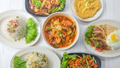 Masakan Panas QaqLong Sue (Jalan Sultan Ahmad)