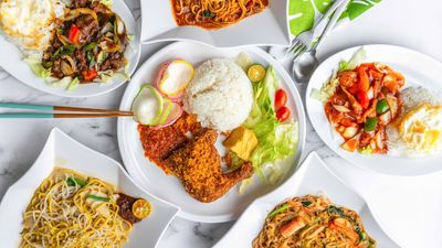 M & M Cafeteria (Bangunan MARA Bazar Serian)